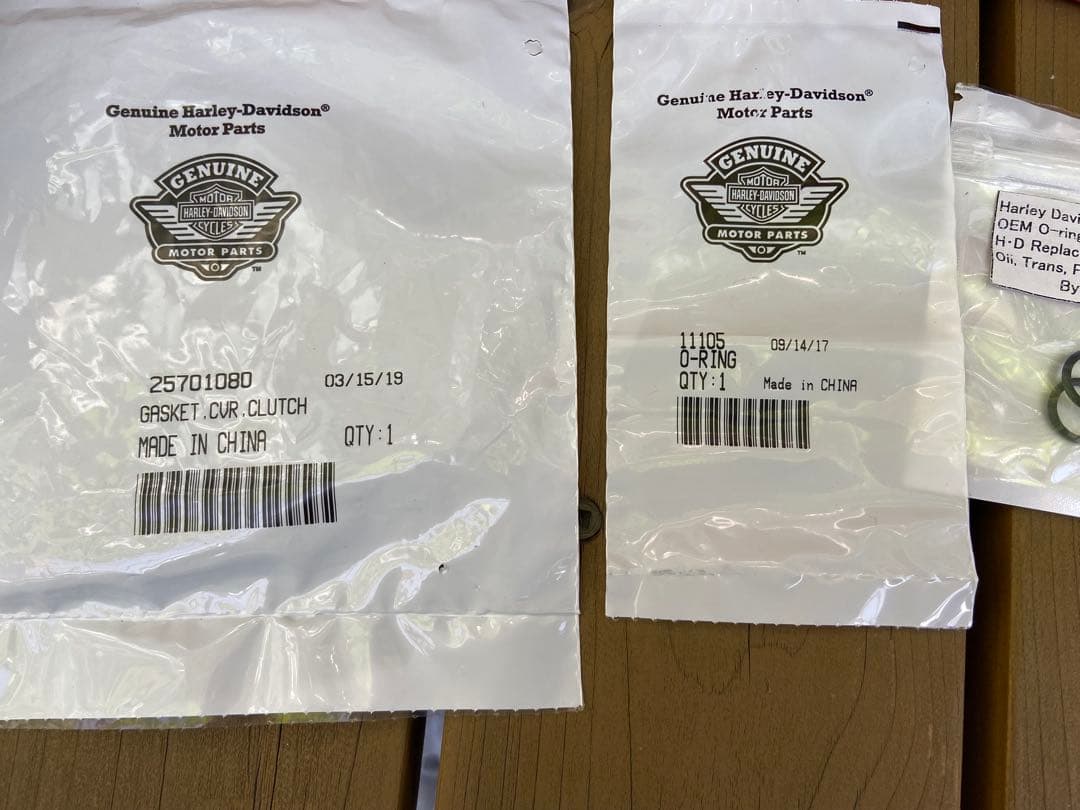 限界値引き！ハーレー純正オイル20W-50(4本)オイルフィルター、ガスケット付