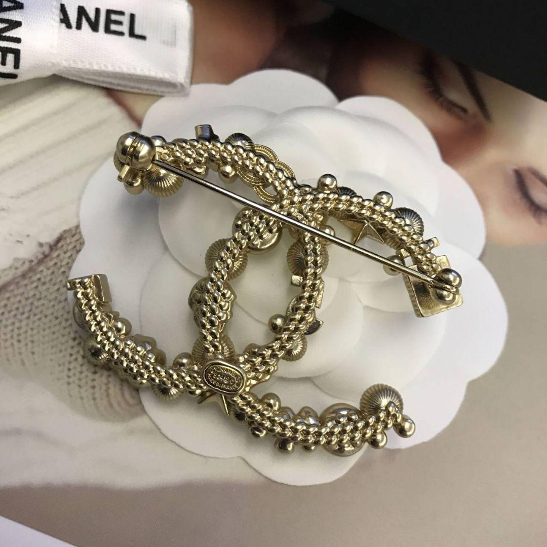 【美品】CHANEL パールブローチ（ニット/アウタ用）