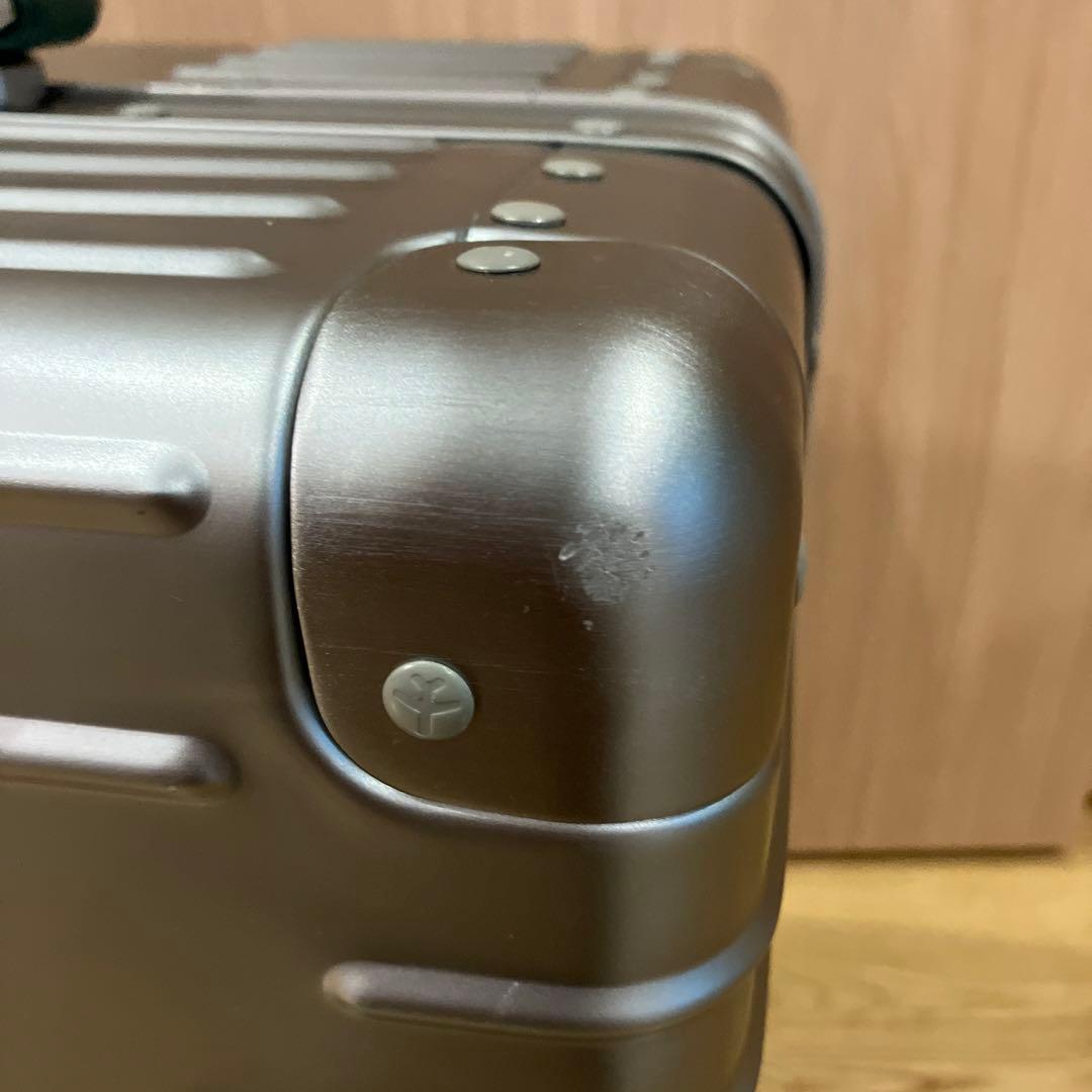 スーツケース　innovator