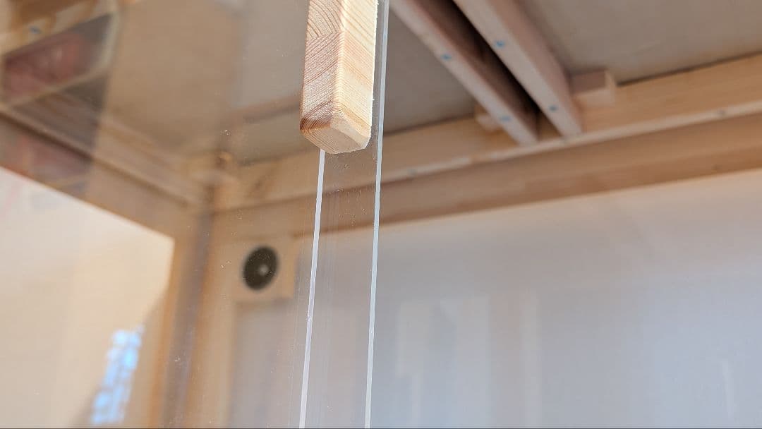 赤松集成材18ミリ幅90縦45奥行45全面アクリル板仕様木材オイル仕上げ！