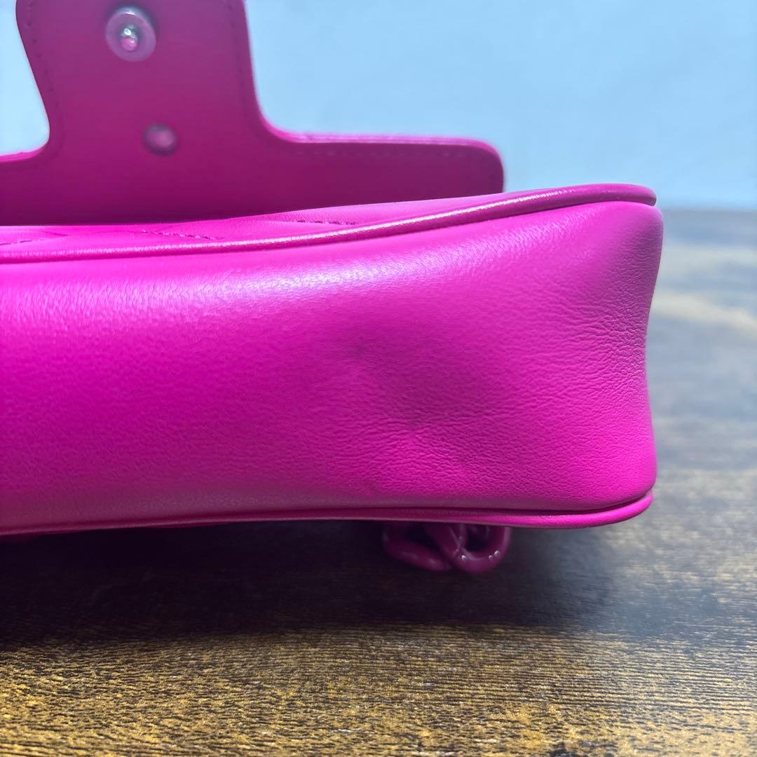 Gucci ピンク ショルダーバッグ