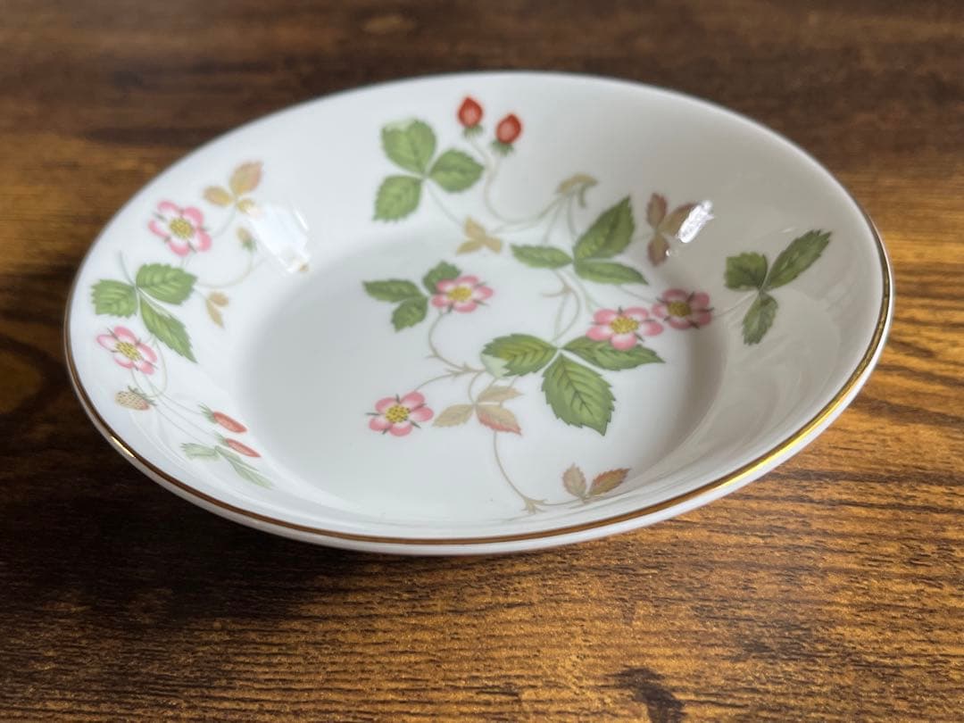  WILD STRAWBERRY 食器セット 5点