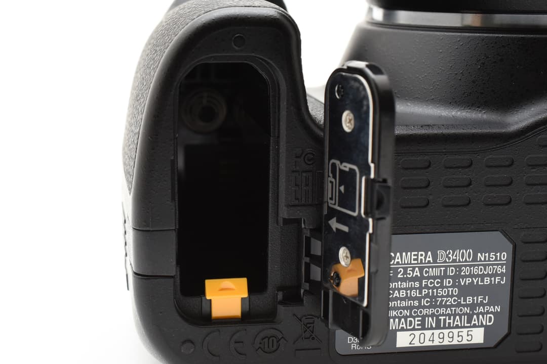 超美品 Nikon D3400 Bluetooth搭載 レンズキット #8489