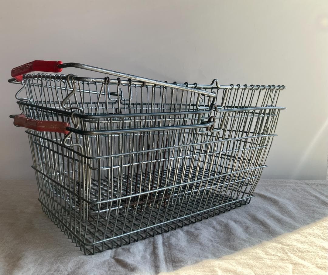 ドイツ ワイヤバスケット 2P　ショッピングかご ドイツヴィンテージ