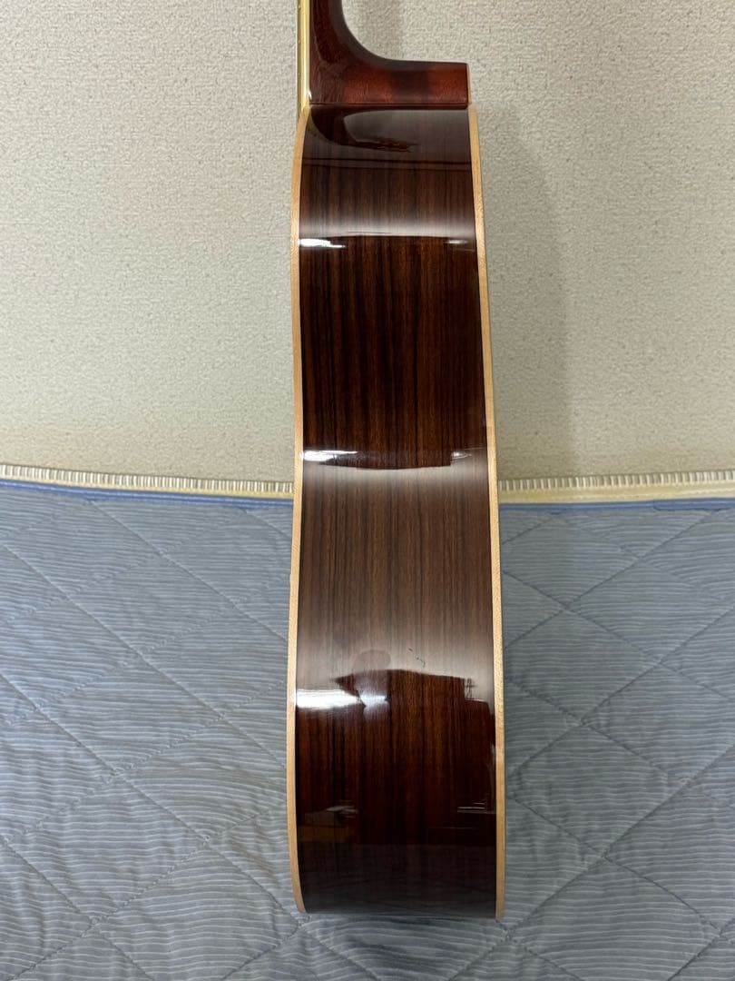 YAMAHA LL16D 黒ピックガード&アバロンブリッジピン