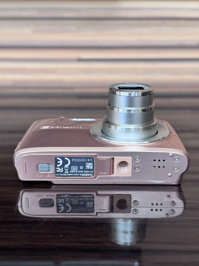 極美品/CASIO EX-Z300 コンパクトデジタルカメラ/ピンク
