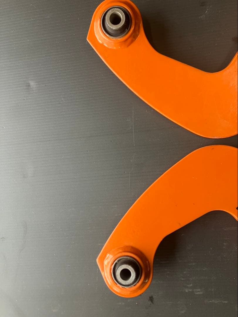 スキッドレーシング アッパーアーム トーコン 50プリウス