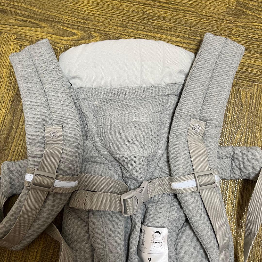 【美品・保証書・おまけ付き】Ergo baby omni breeze 抱っこ紐