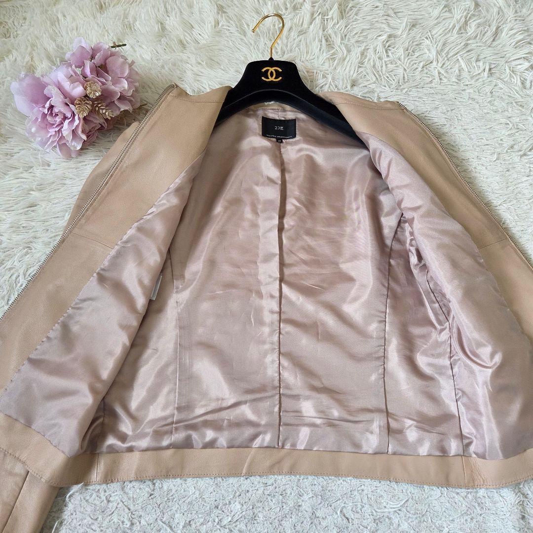 21年モデル 美品 23区 ラムレザー ノーカラージャケット 40 L ベージュ