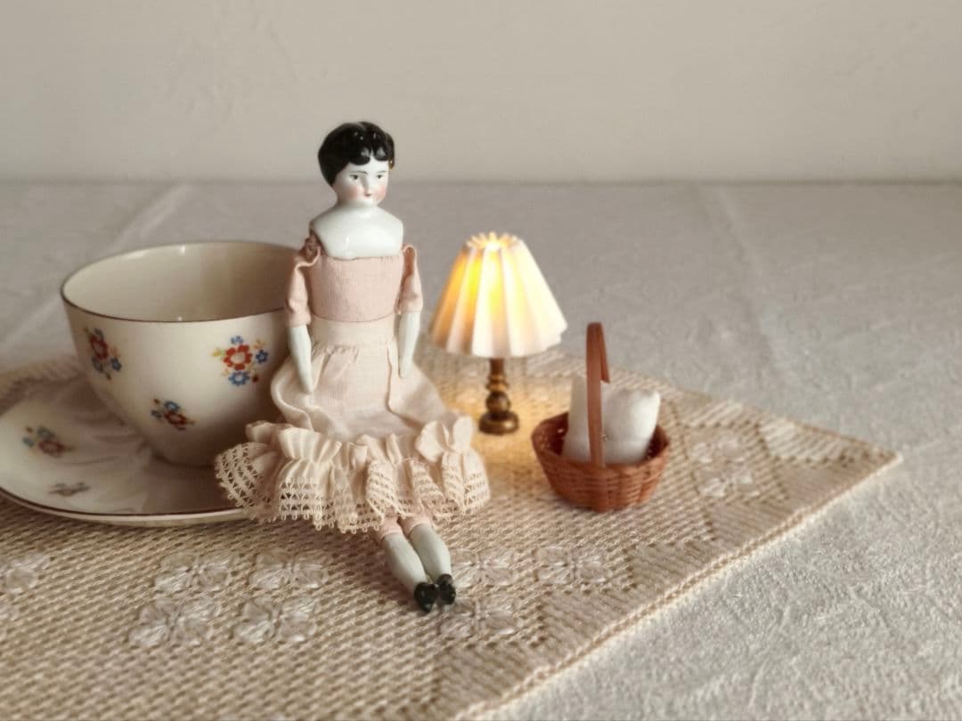 * vintage doll ୨୧ * 小さな チャイナヘッドドールさん