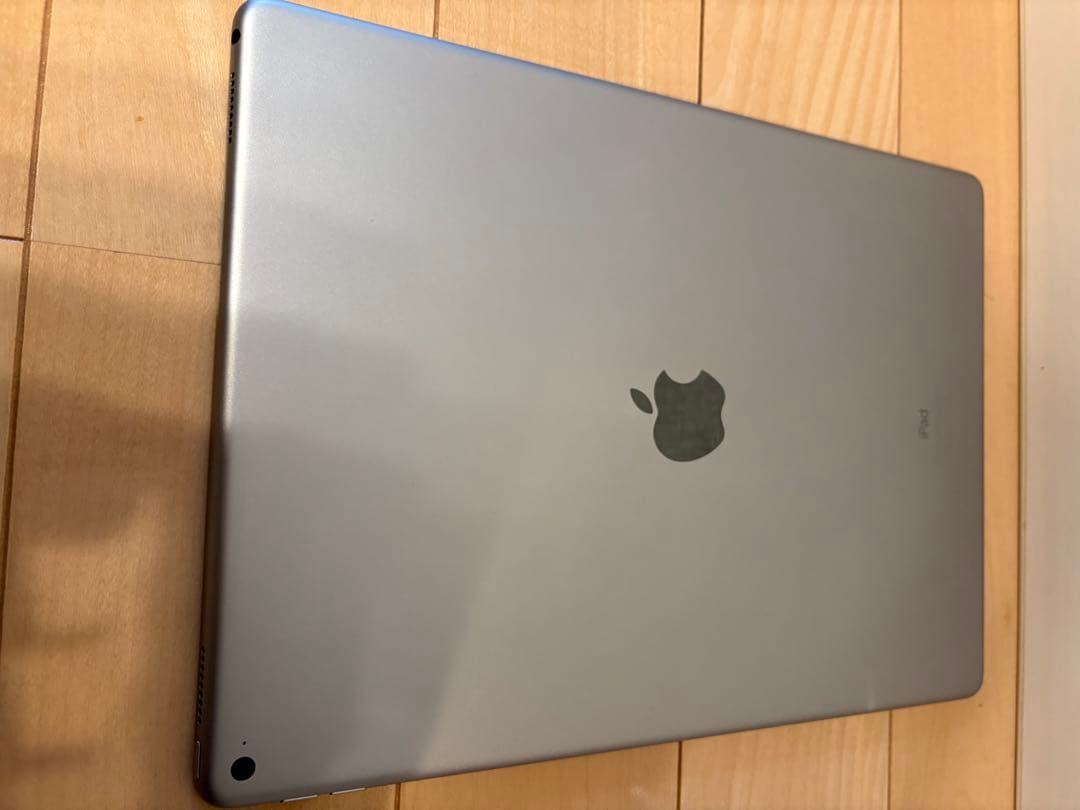 iPad pro 12.9インチ　シルバー　第一世代　A1584
