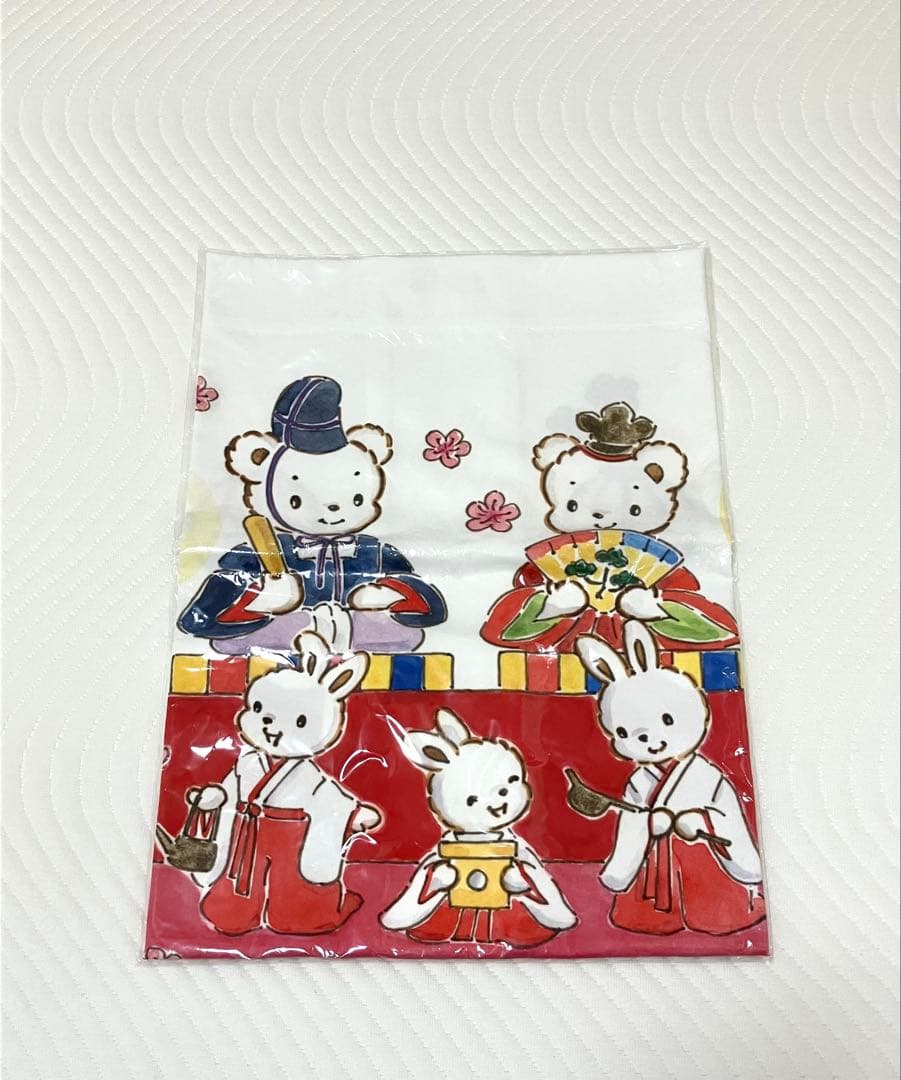 新品　ファミリア ひな祭り　タペストリー　完売品