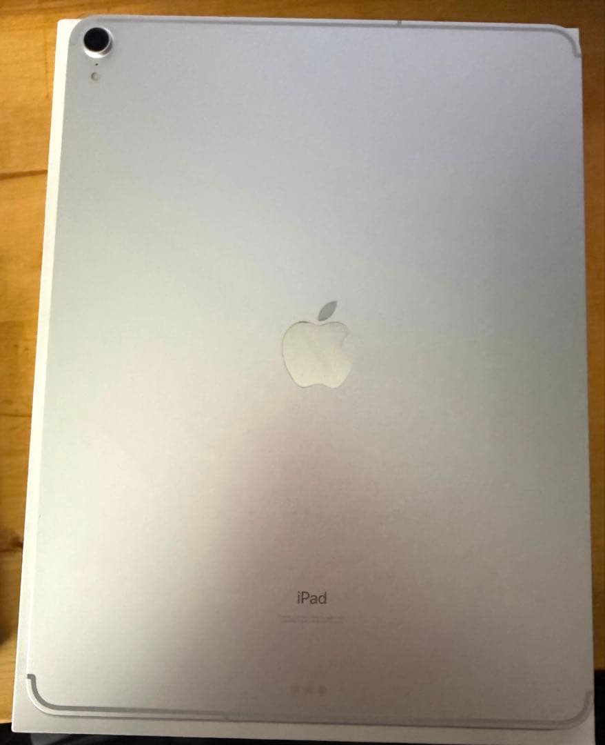 iPad Pro 12.9 第3世代 256GB WiFi + Cellular