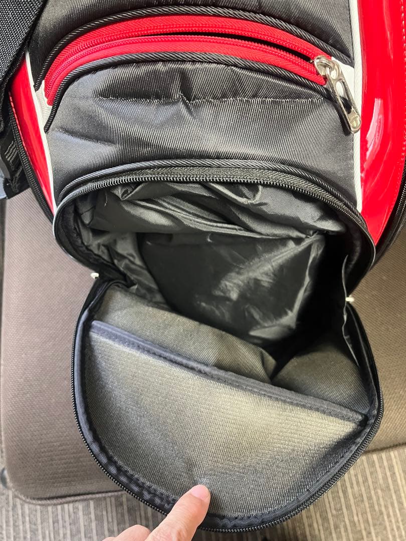 TaylorMade 9型キャディバッグ