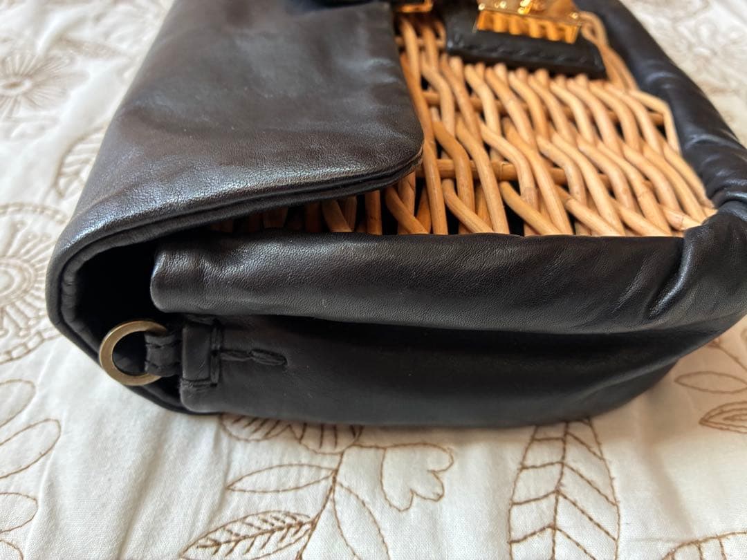 ebagos エバゴス　牛ソフト　ソフトショルダー　ブラック