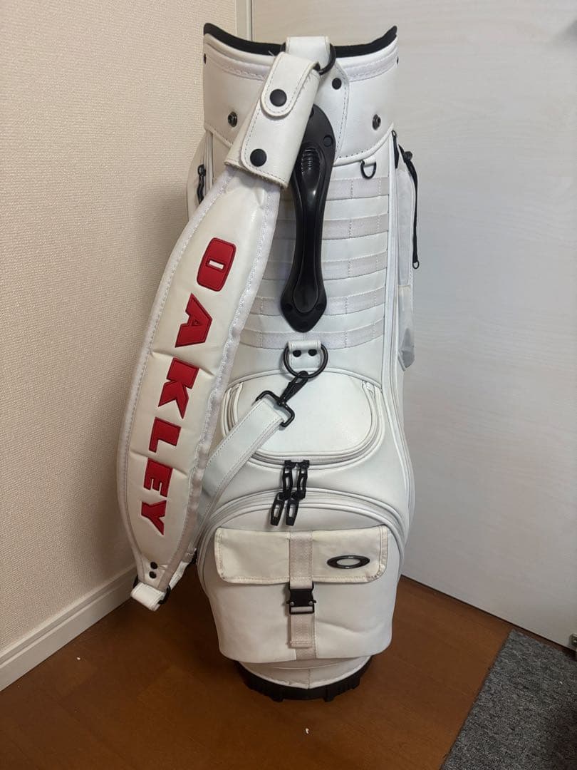 オークリー　スカル　ツアー　キャディバッグ　フード付