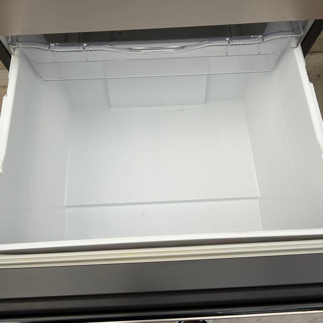 a*n様 引取り限定！HITACHI シルバー 3ドア冷蔵庫2019年