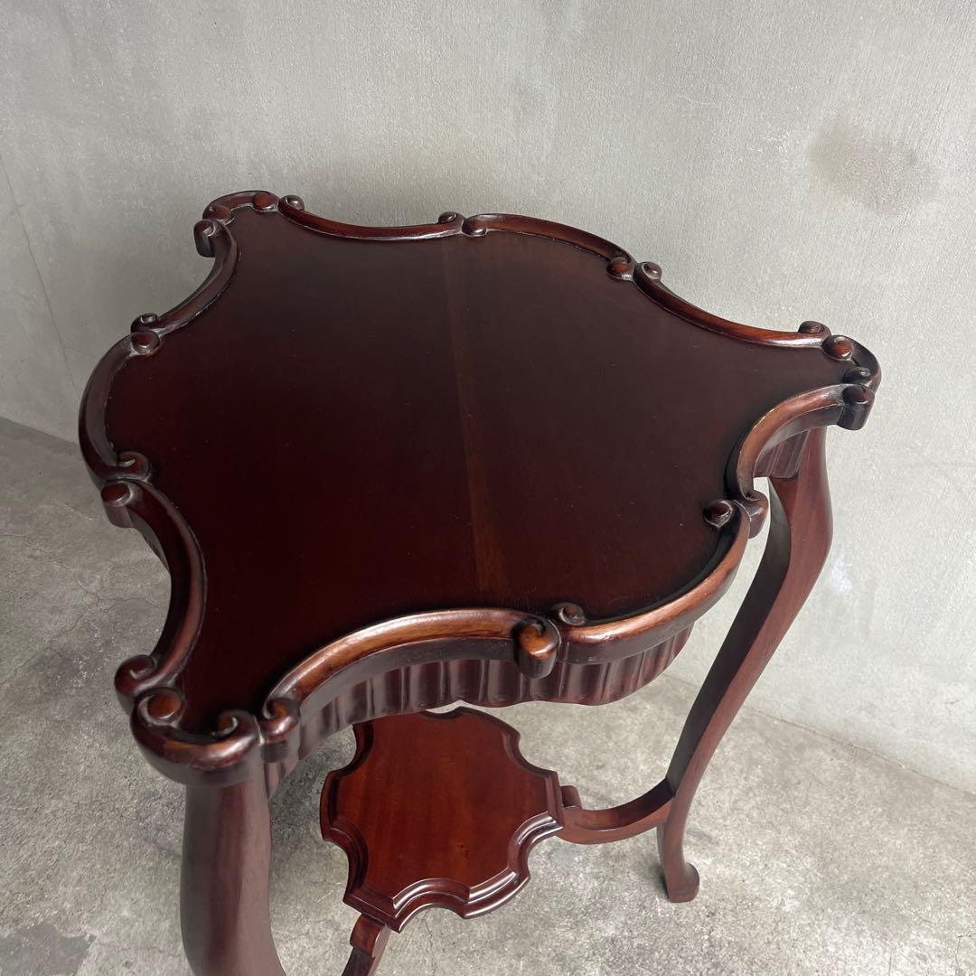 オールドヴィンテージ　イタリア　オケージョナルテーブル　花台　サイドテーブル