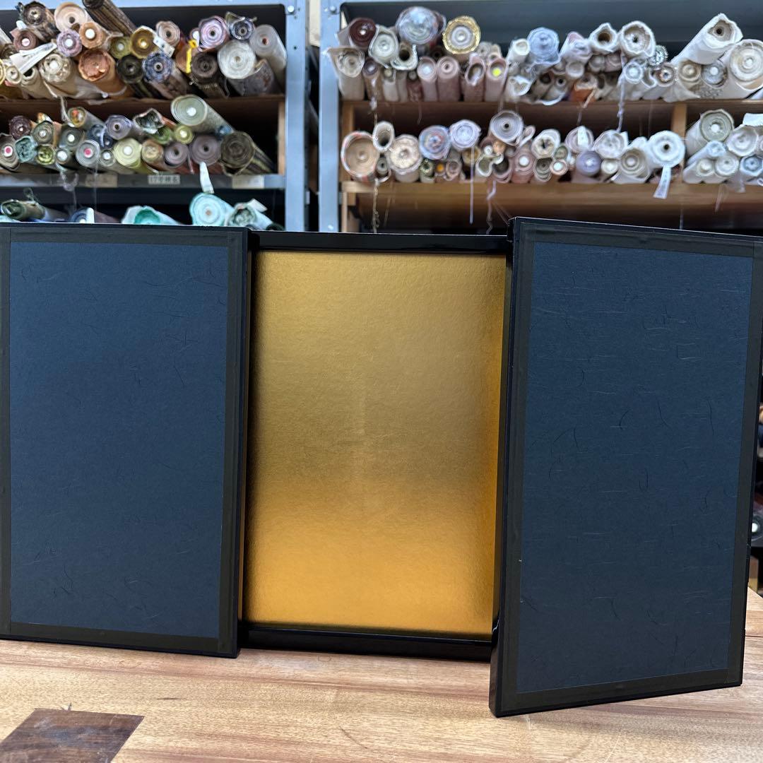 新品 本金箔三つ折り屏風 箱付