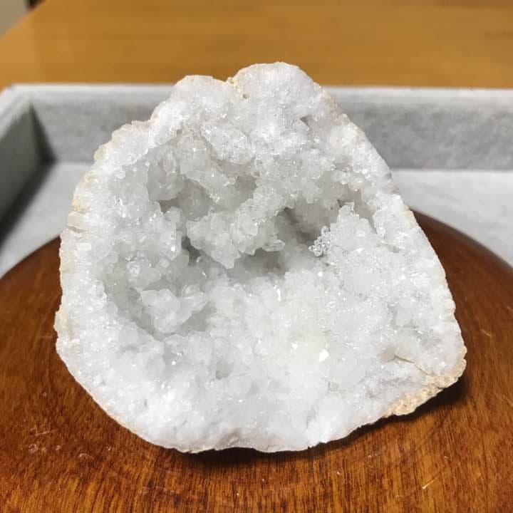 ⑤★新春お試し一石★約334g【０浄化✴︎チャージ浄化✴︎ジオード『晶洞』】♡