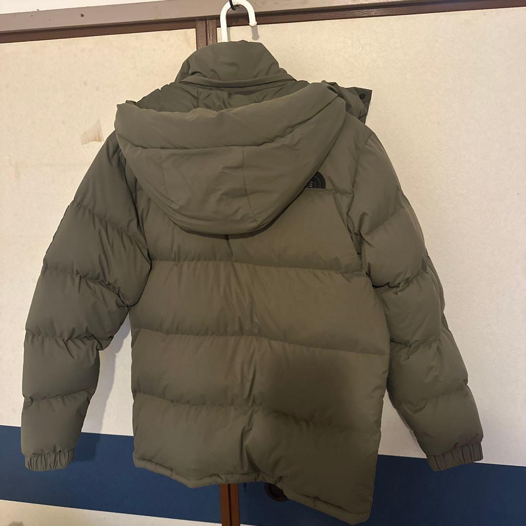THE NORTH FACE オリーブ ダウンジャケット