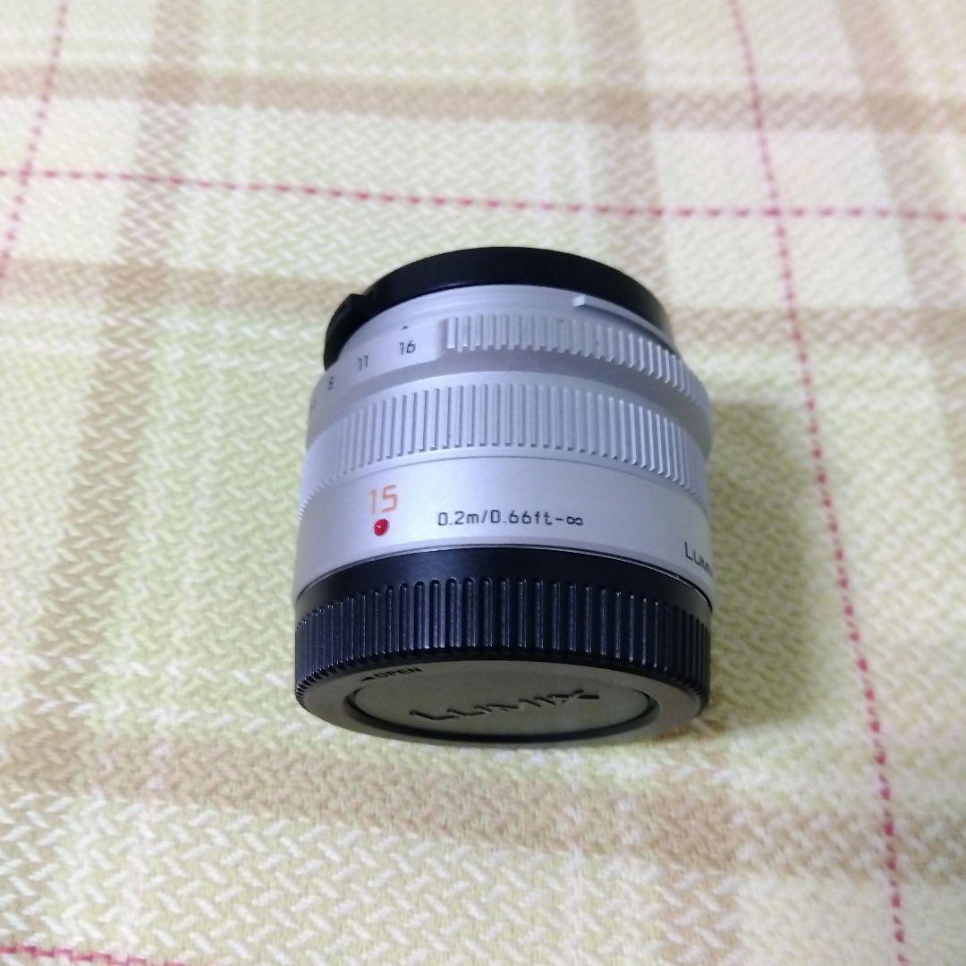 単焦点レンズ SUMMILUX 15mm F1.7 H-X015　シルバー