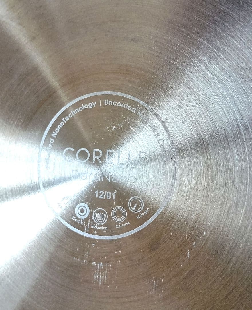 b*q様 CORELLE こびりつきにくい次世代フライパン 28cm