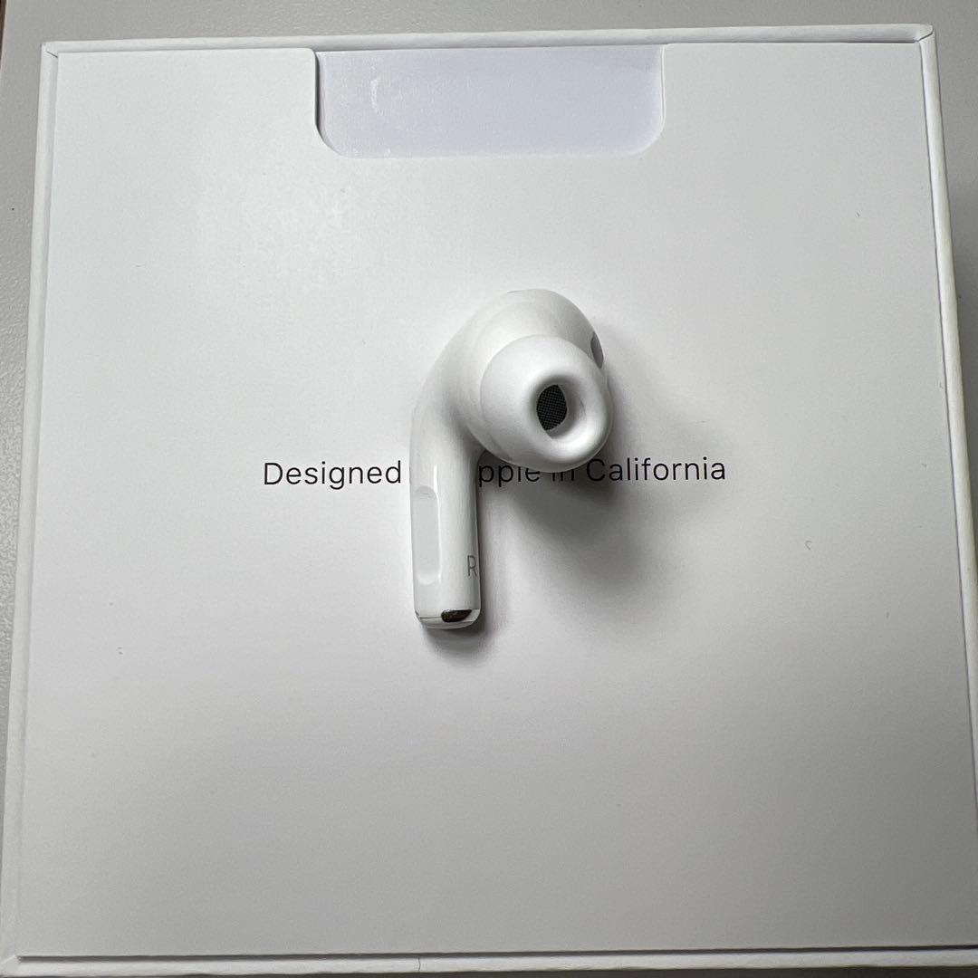 AirPods Pro 第2世代 usb-c 右耳 A3047 [92]