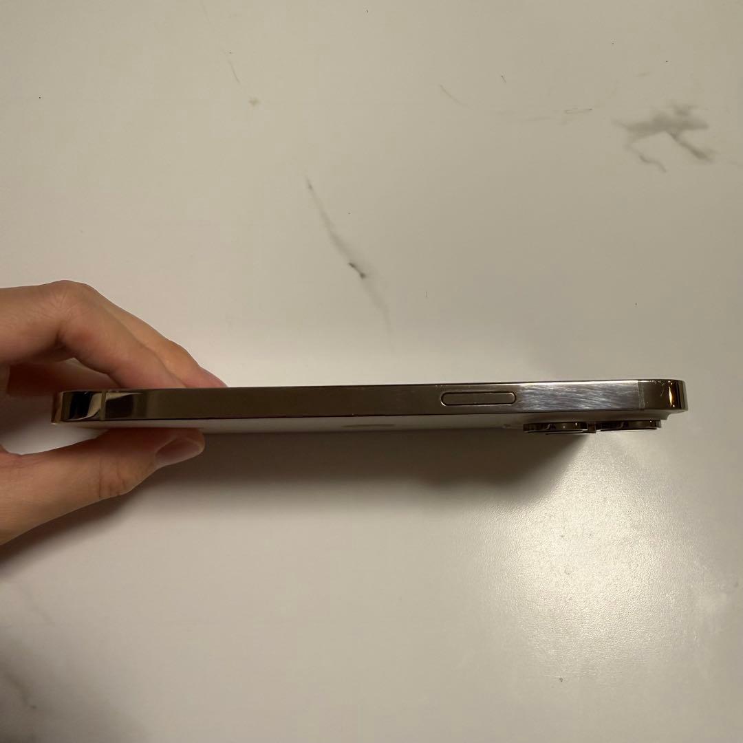 iPhone14Pro Max 128GB ゴールド　最大容量83%