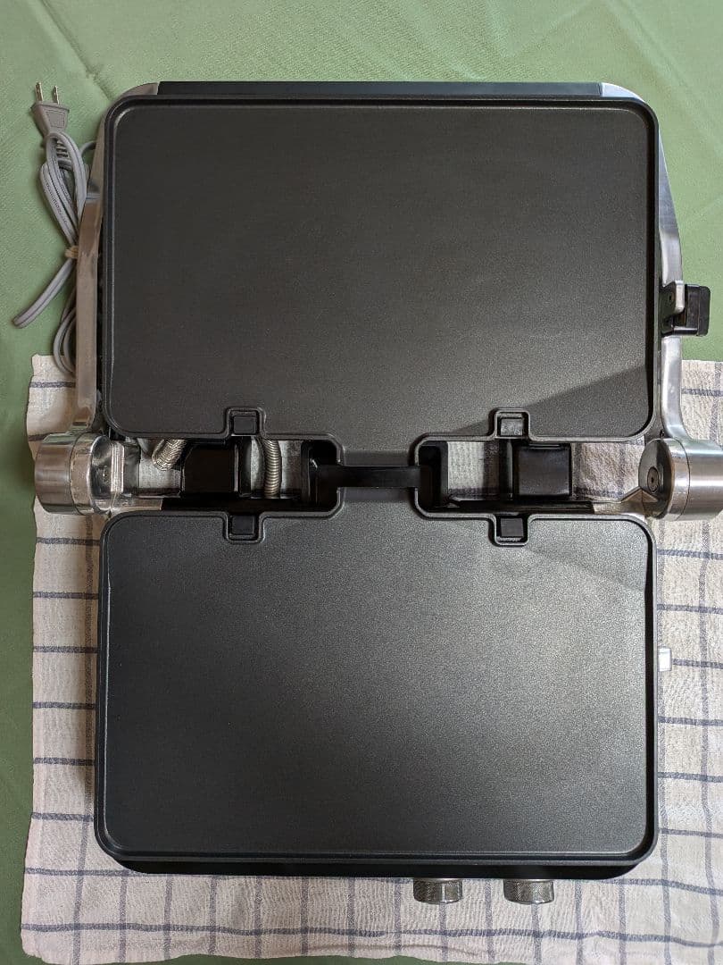 DeLonghi MultiGrill CGH1011DJ デロンギマルチグリル