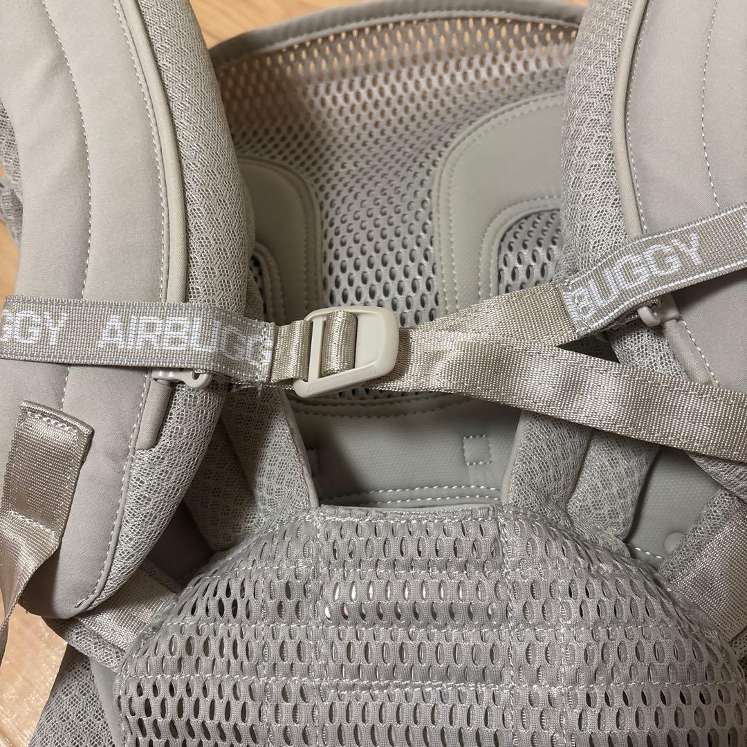 【美品】エアバギー　ベビーキャリア AIRBUGGY 抱っこ紐