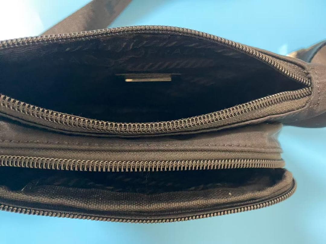 PRADA ショルダーバッグ