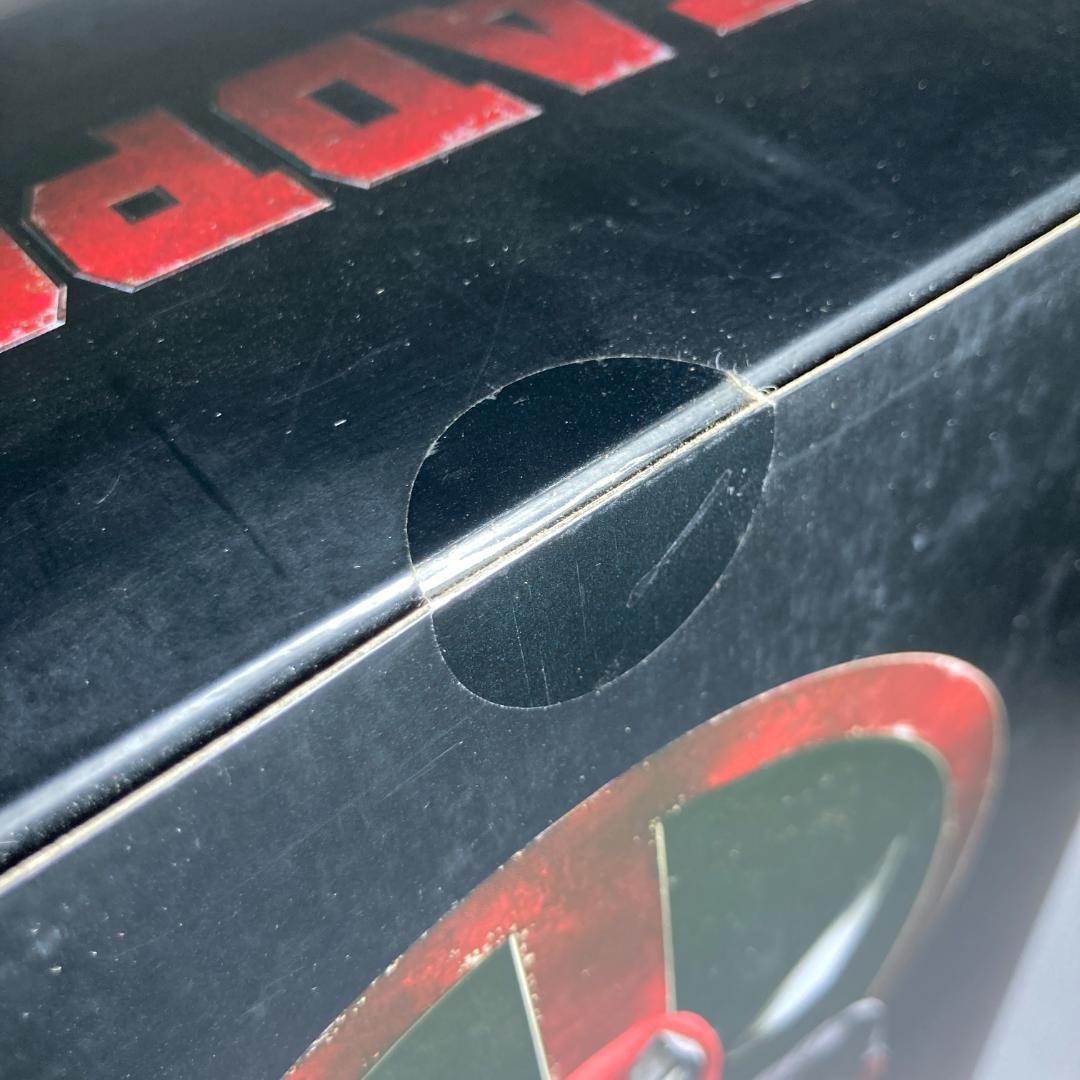 Deadpool 2 1/6スケールフィギュア　デッドプール