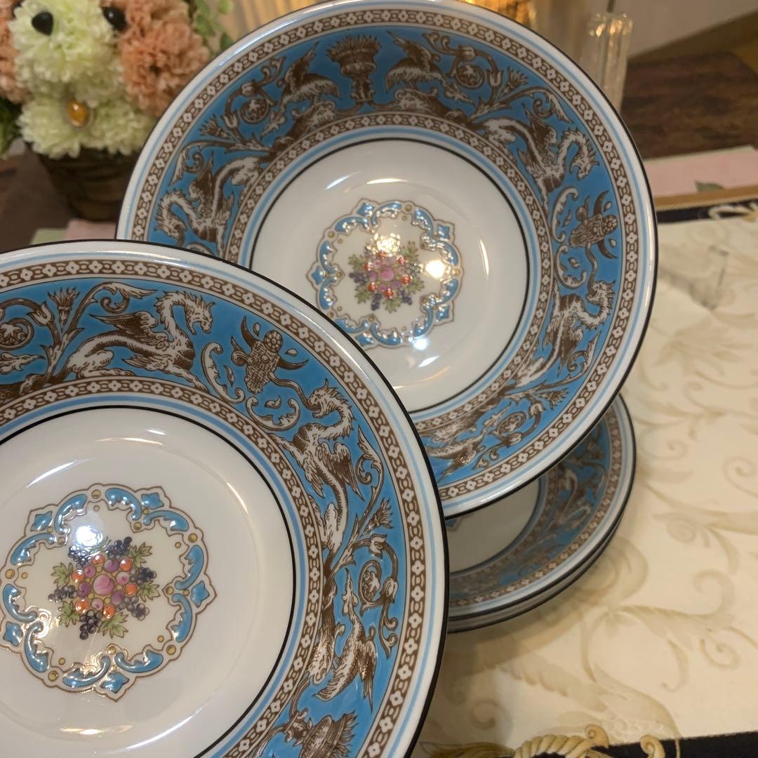 未使用　ウェッジウッド フロレンティーン　ターコイズ　15.5cmサラダボウル