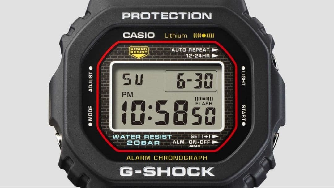国内正規品＊新品・未使用＊ G-SHOCK ＊DW-5000R-1AJF