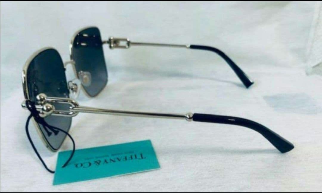 定価6万ティファニー青Tiffany&Coサングラス眼鏡メガネめがね国内正規品