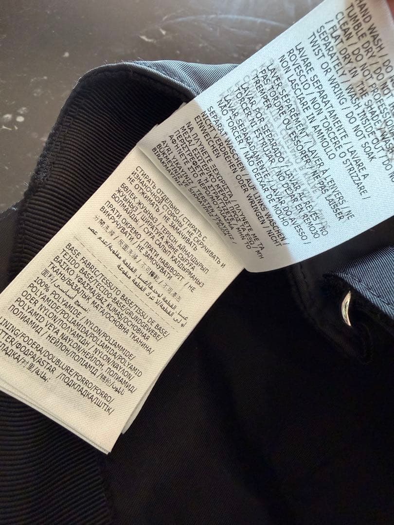 MONCLER モンクレール キャップ 黒 クリスタルロゴ 希少モデル