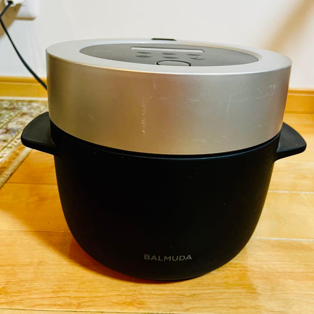 【極美品】バルミューダ BALMUDA K03A-BK 炊飯器 ブラック 3合