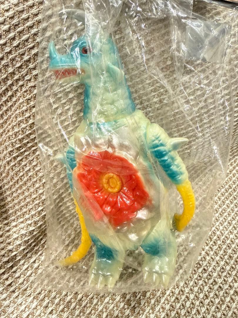 ブルマァク アストロモンス 蓄光版 ソフビ 復刻怪獣 POPY 2005 日本製