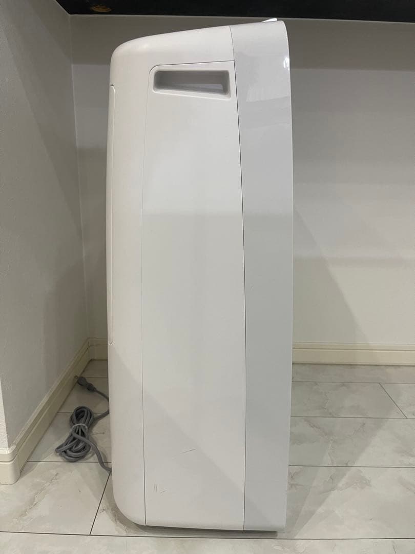 SHARP 衣類乾燥除湿機　CV-R180-W 2025年製