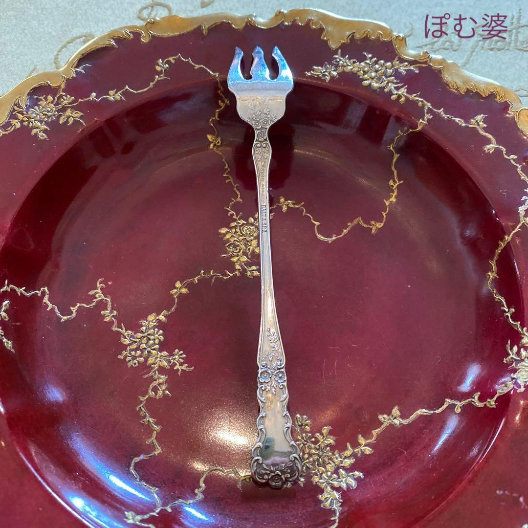 【純銀カトラリー／２点】①米国／フォーク②フランス／アイスクリームスプーン