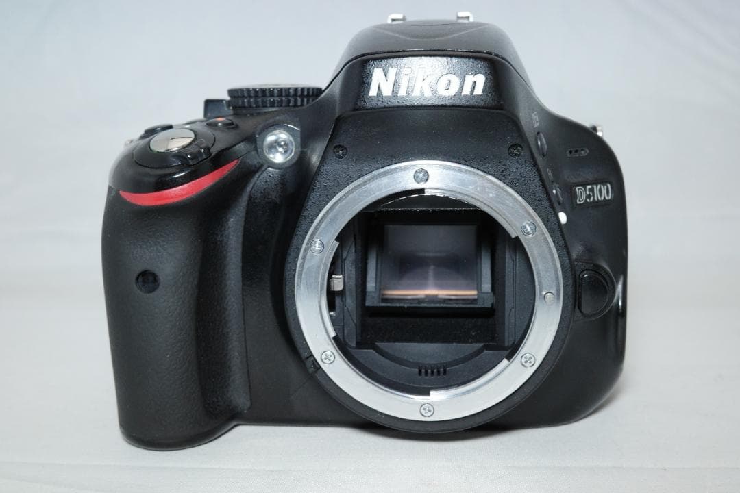 【並品】Nikon ニコン D5100 ボディ