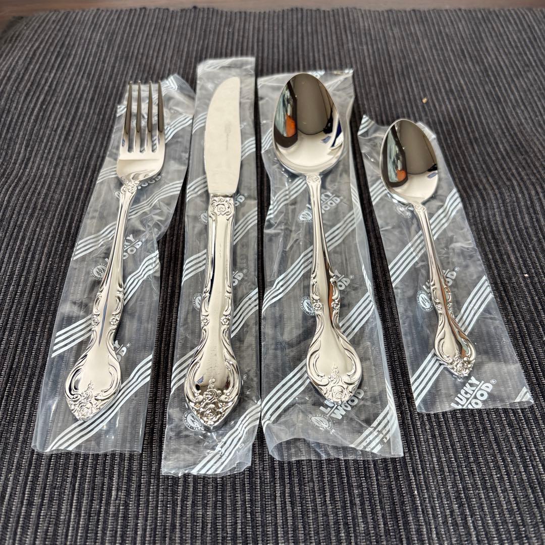【未使用】ラッキーウッド オルレアン カトラリーセット 24P