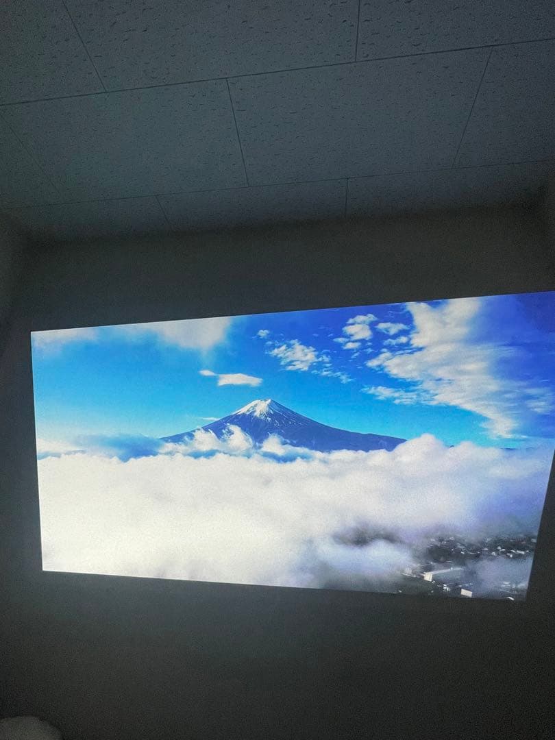 Anker Nebula Nova プロジェクター