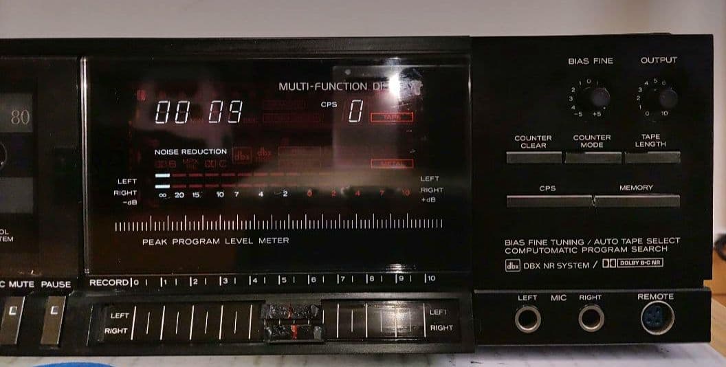 TEAC V-800X 3ヘッド　ステレオカセットデッキ　動作品　値下げしました