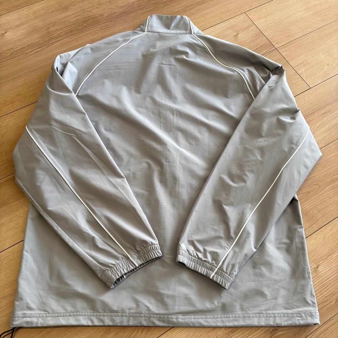 新品　ビームスデザイン　上下セット　ウインドジャケット　ウインドパンツ　グレー
