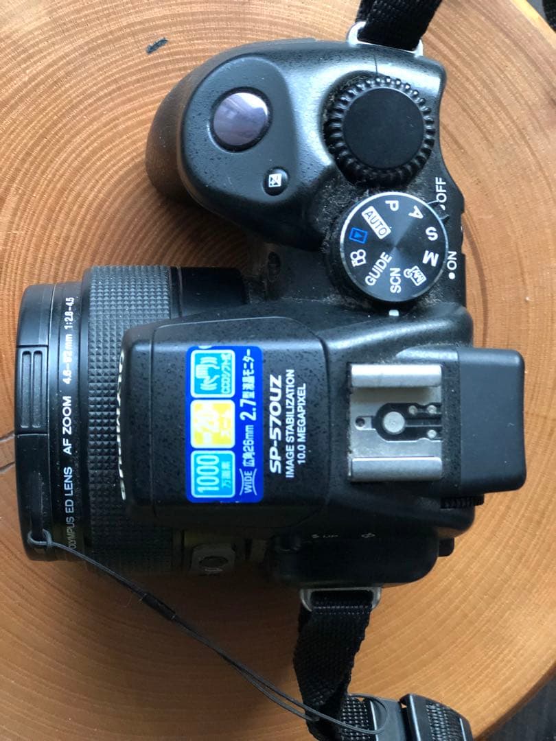 OLYMPUS SP-570UZ デジタル一眼レフカメラ