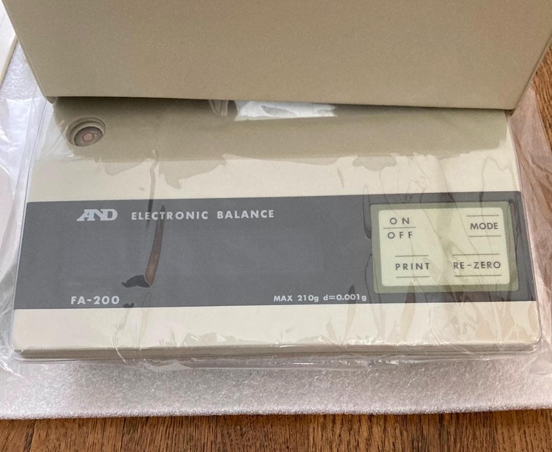 118,800円の品 A&D 研精工業 精密 電子天びん 0.001g 210g