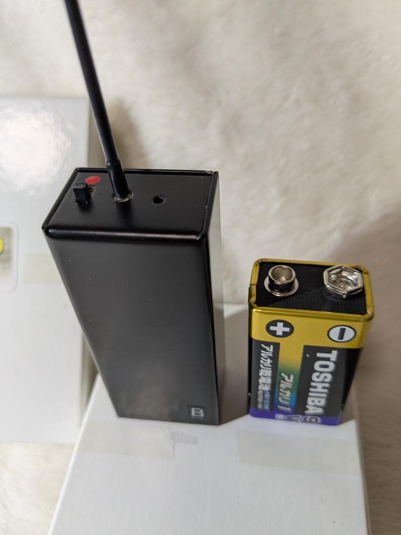 IC-RX7受信機　UHF会話用発信機　盗聴波発見受信用アンテナ　３点セット