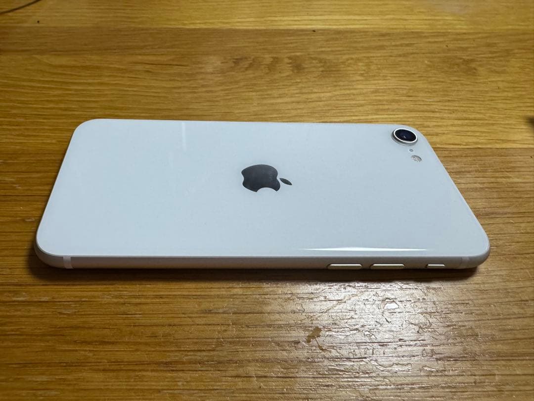 iPhoneSE 第二世代　64GB